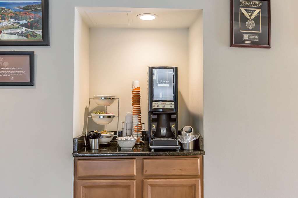 Quality Inn Grasonville Interior photo